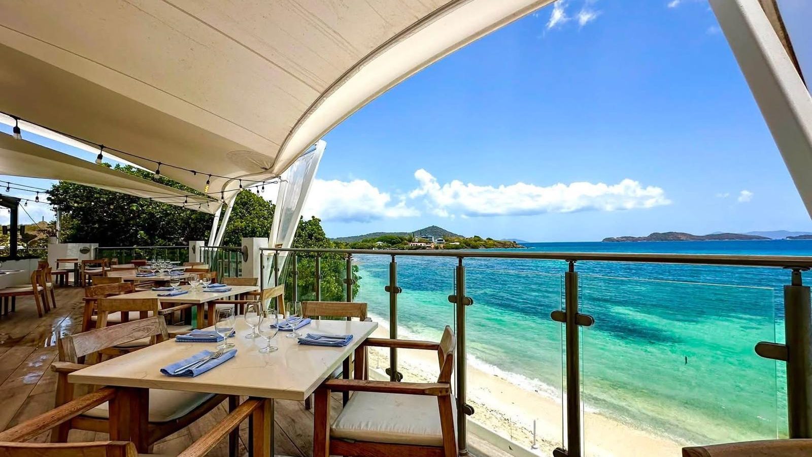 Sapphire Beach, St. Thomas — St. John ferry