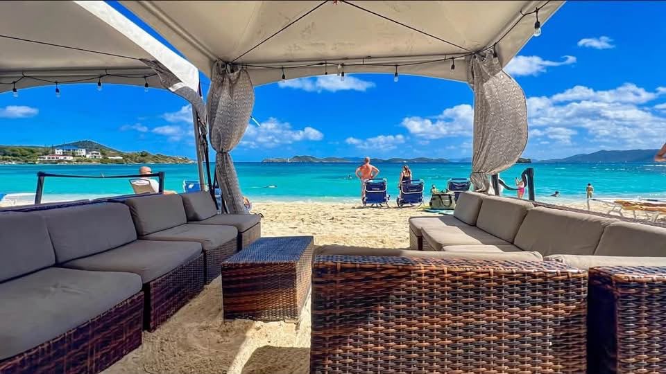 Sapphire Beach, St. Thomas — No stairs